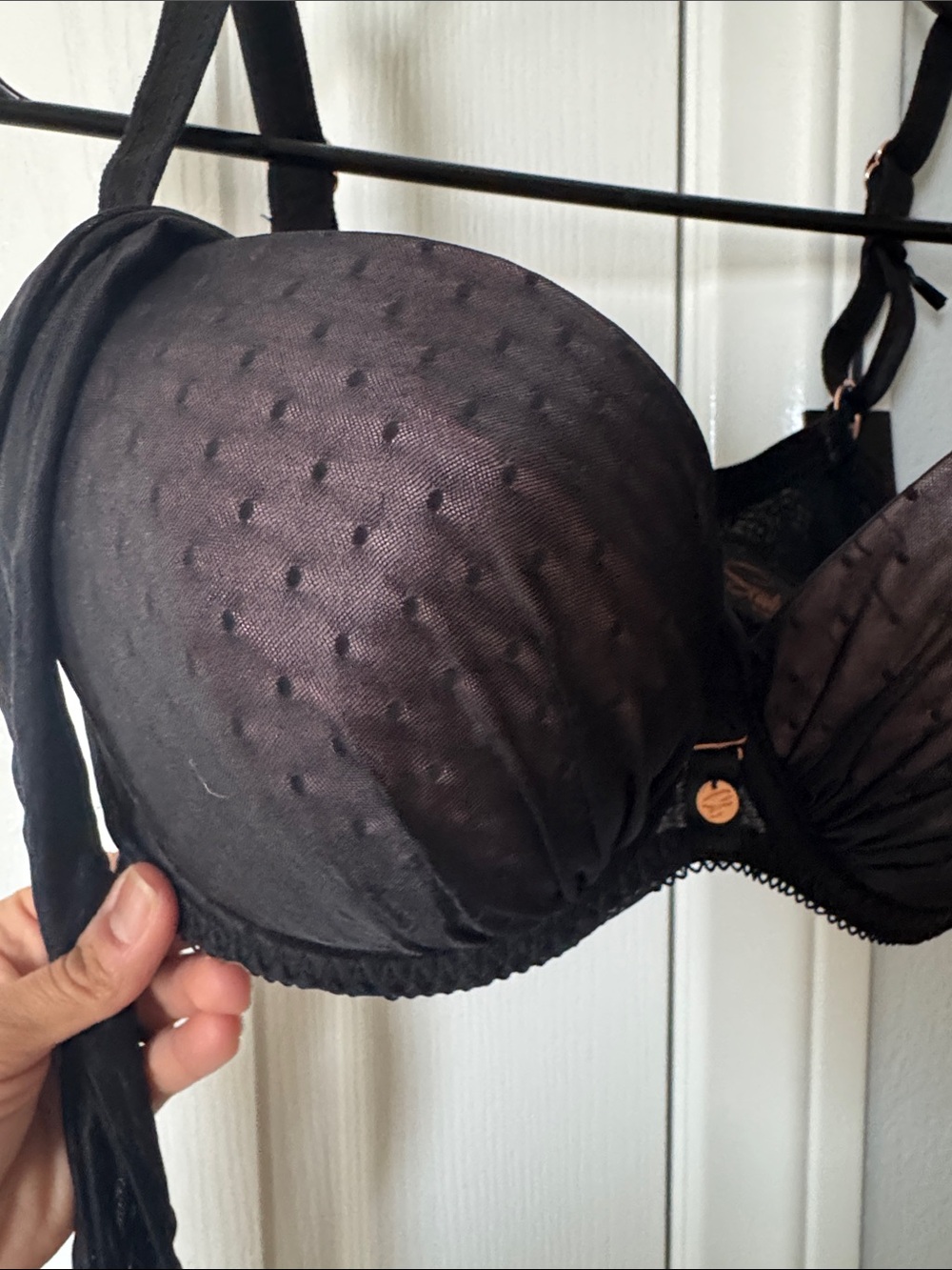Everyday Support Black Padded Lace-Overlay Bra - Picture 5 of 11